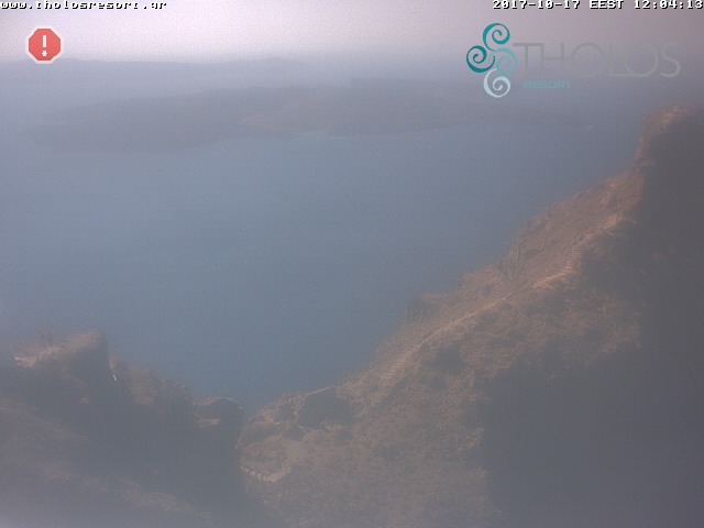 loading live image...Santorini  Tholos Resort by www.tholosresort.gr